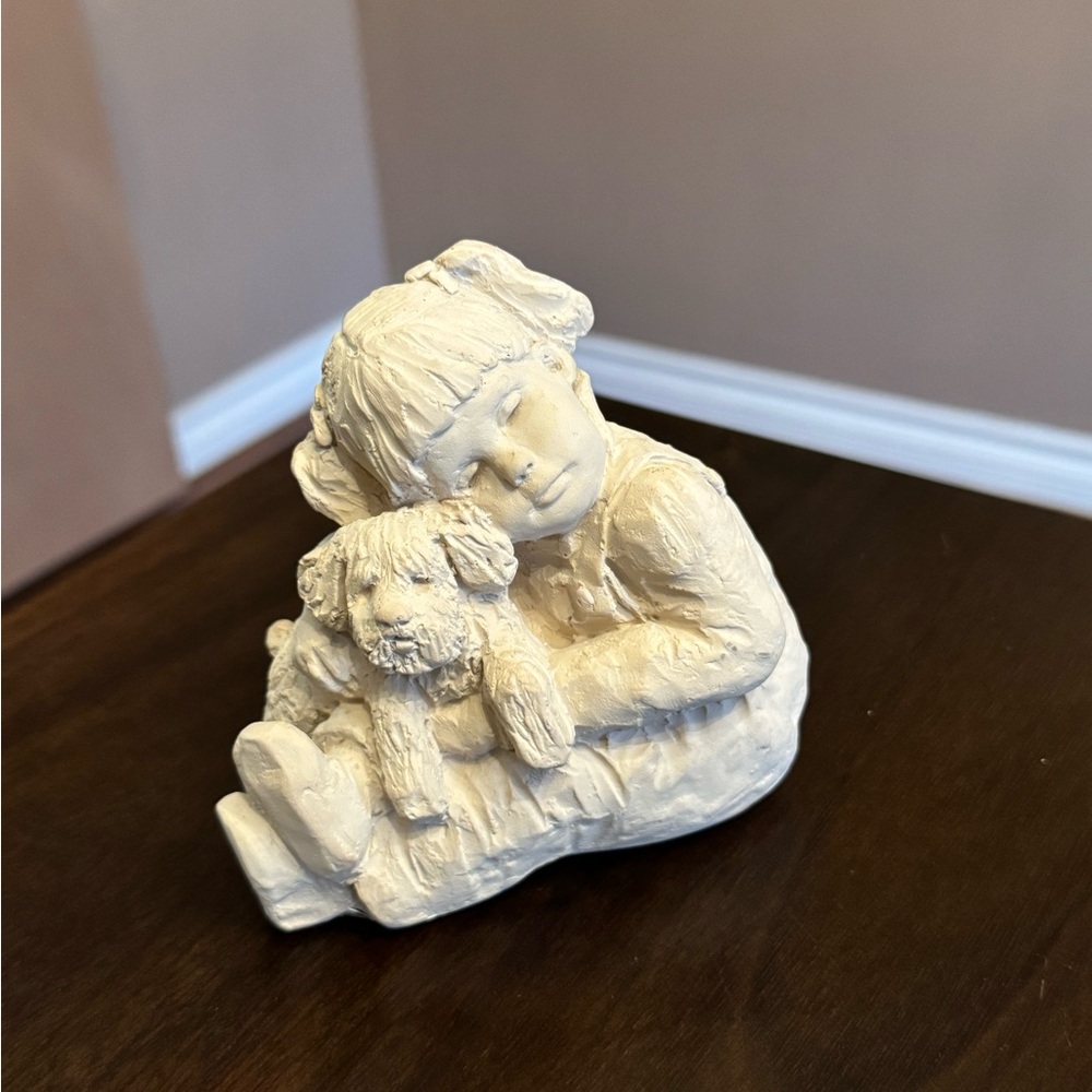 Austin Production Sculpture Bright Eyes Collection: Girl with Puppy